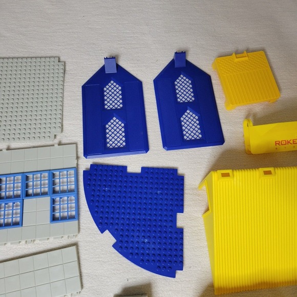 Vtg Rokenbok Parts Components Building Block Panels Toys RC Factory Deck Playset - Picture 8 of 16